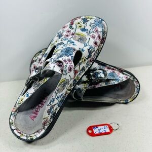 Alegria Floral Clogs size 37-6